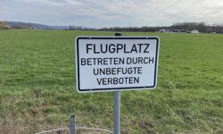 Flugplatz, betreten durch Unbefugte verboten! – Hier sind die Hintergründe